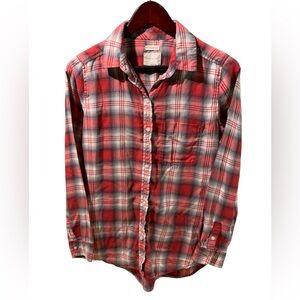 American Eagle Outfitters Red Plaid Button Down Shirt